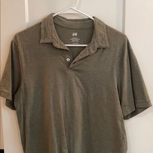 H&M army green slim fit polo, medium!